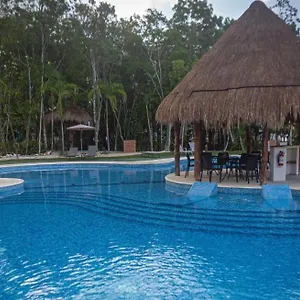 Casa Tucan. A Contemporary Holiday Or Work Nest Puerto Morelos